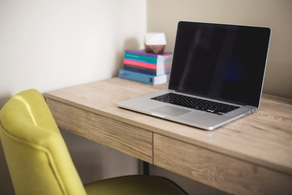 How to Set Up a Sustainable Home Office: Eco-Friendly Tips for Remote Workers